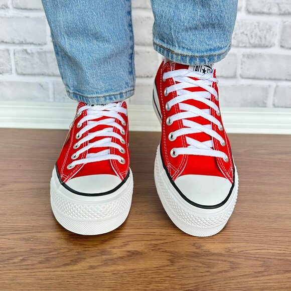 ⭐Converse Chuck Taylor All Star Lift Low Platform 8.5 Women's Shoes Red A14905C - Picture 4 of 13